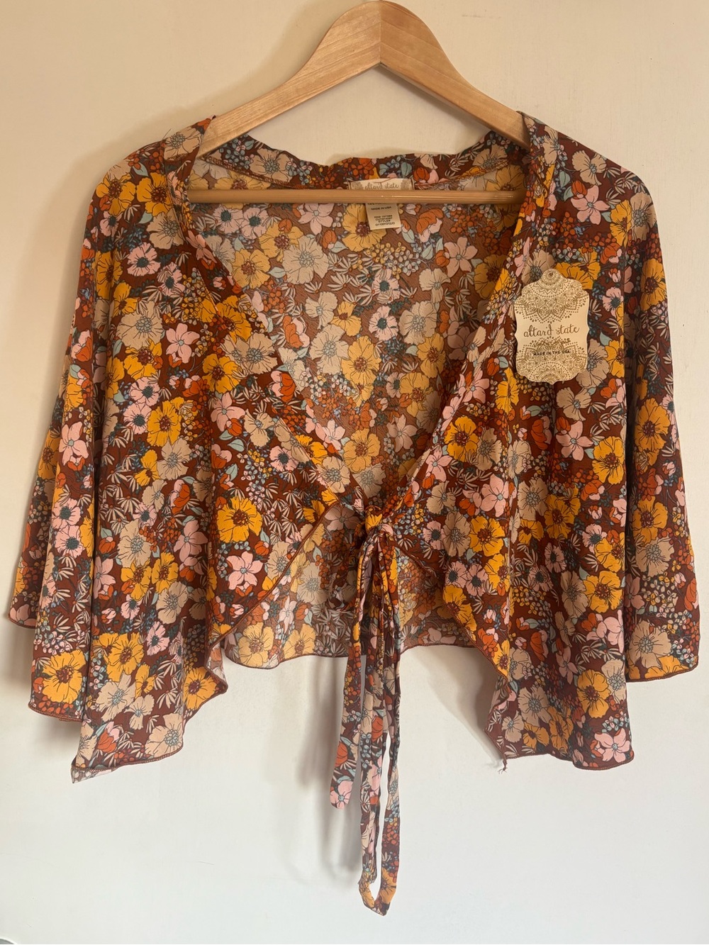 Altar’d State Boho Cropped Tie Wrap Top